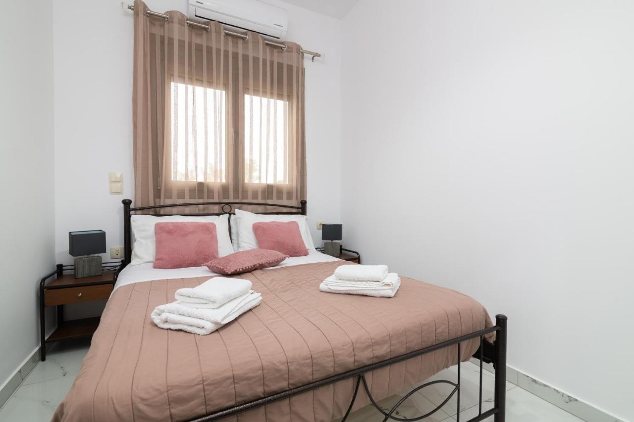 Happiness Apartment Laganas Bagian luar foto